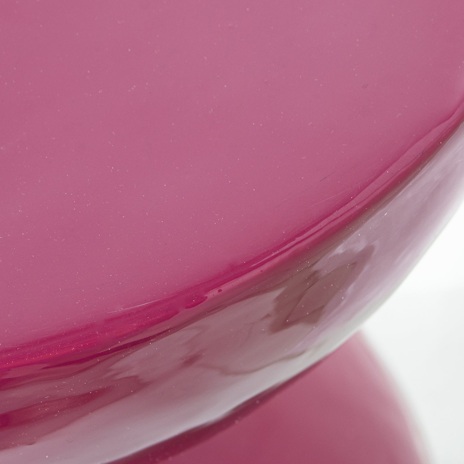 Mesa Auxiliar Esmaltada Rosa